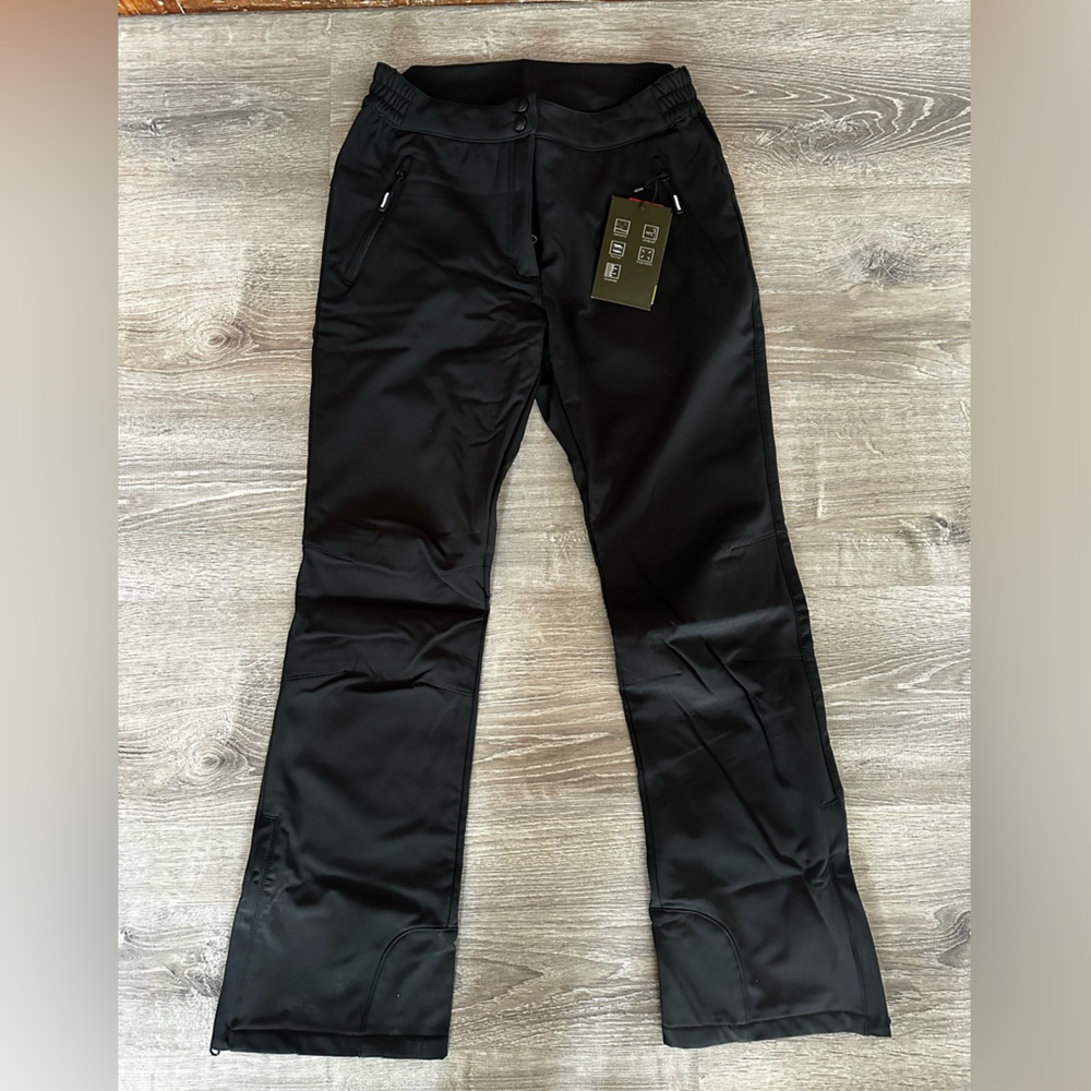 Outdoor Ventures - Women’s Waterproof Pant - Size 6 - NWT